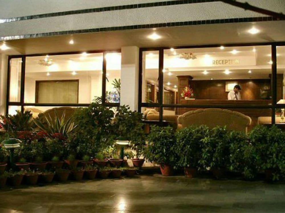Hotel Vaibhav Varanasi Eksteriør bilde