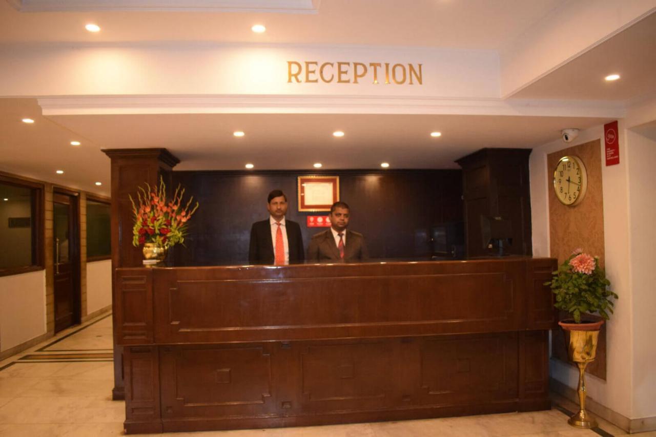 Hotel Vaibhav Varanasi Eksteriør bilde
